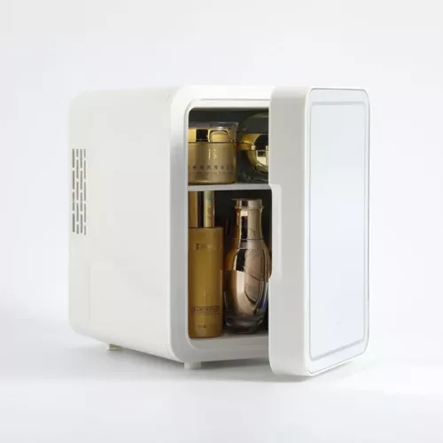 Mini Personal Cosmetic Fridge